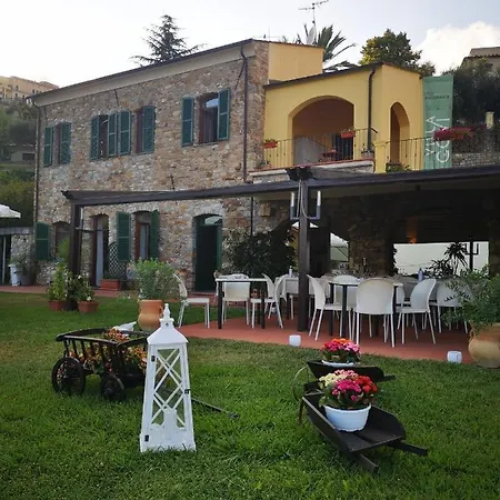 Govi Diano Castello